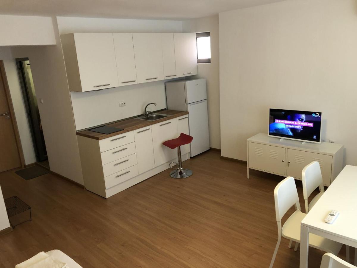 Aparthotel Elly Pomorie Buitenkant foto