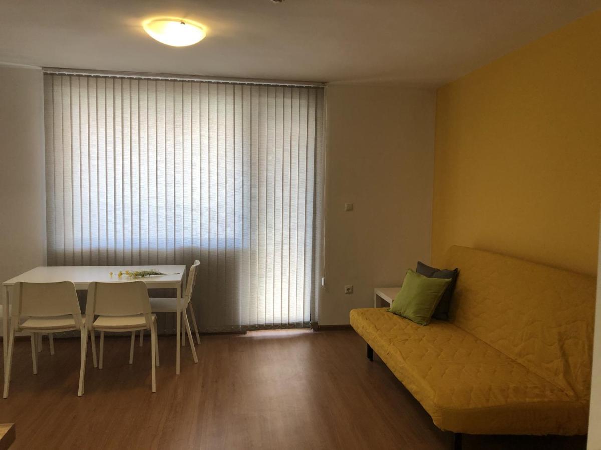 Aparthotel Elly Pomorie Buitenkant foto