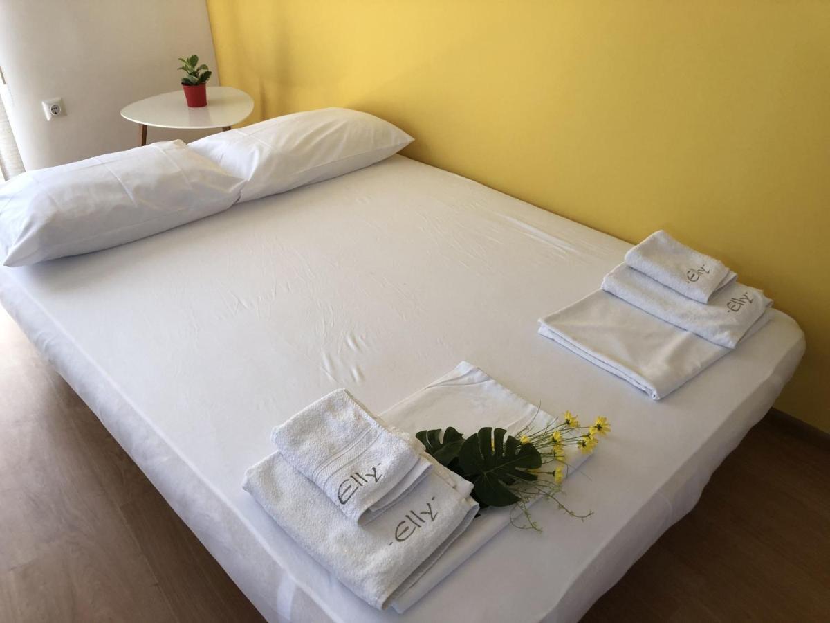 Aparthotel Elly Pomorie Buitenkant foto