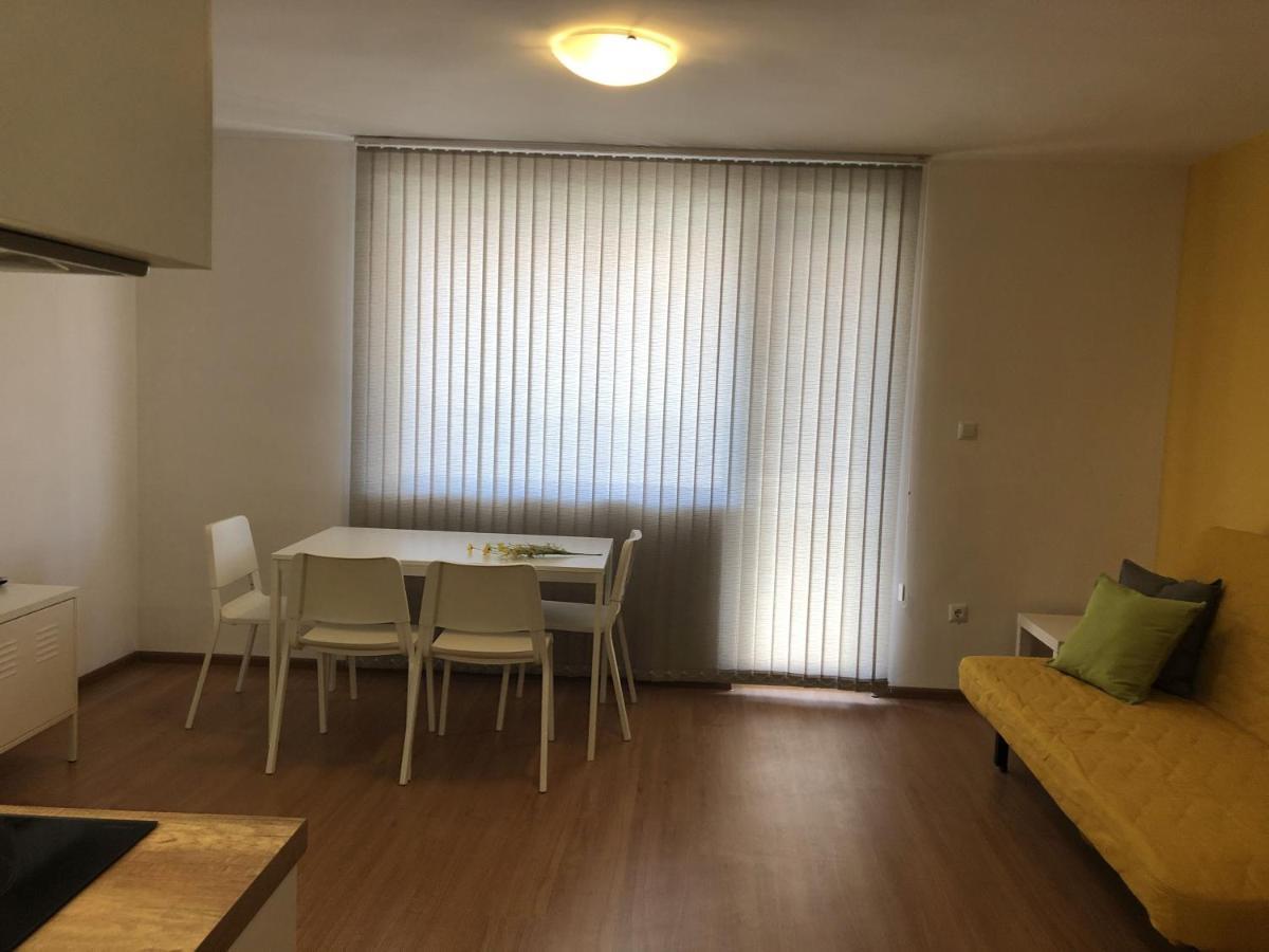 Aparthotel Elly Pomorie Buitenkant foto