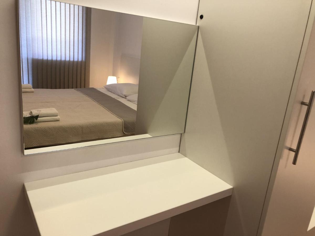 Aparthotel Elly Pomorie Buitenkant foto
